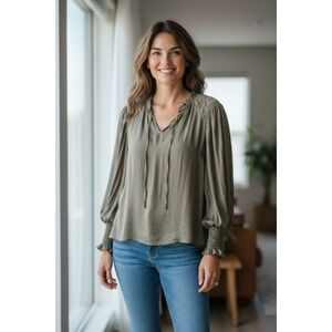 NWT Philosophy Republic Clothing Blouse SZ L‎ Olive Green Peasant Top Retail $58